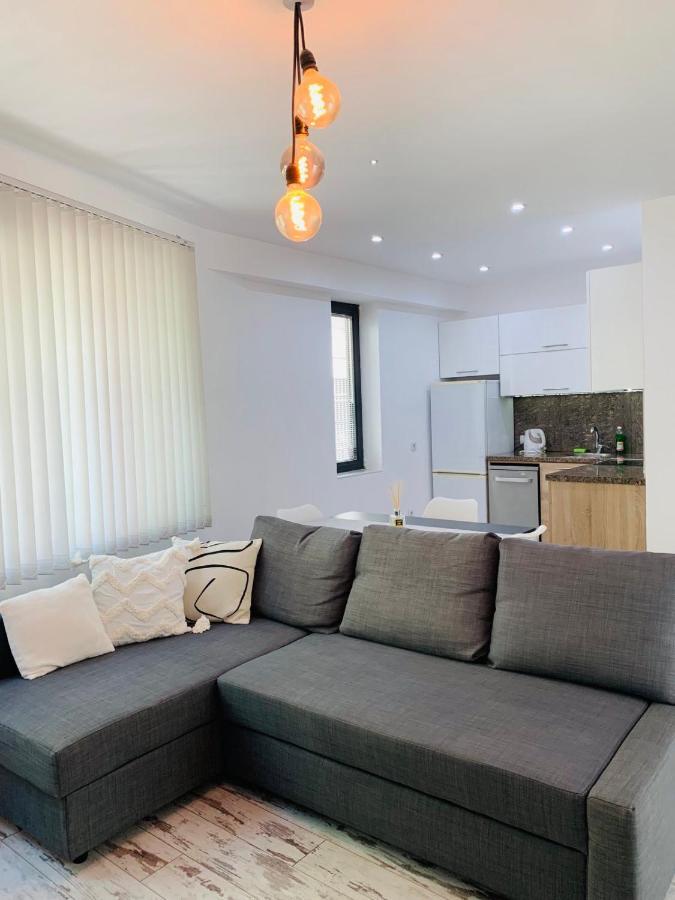 Nordic Style Apartment With Underground Parking Sofia Eksteriør billede